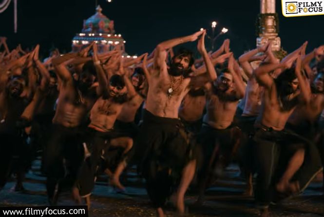 Mallepoola Pallaki From Irumudi Is A Devotional Treat