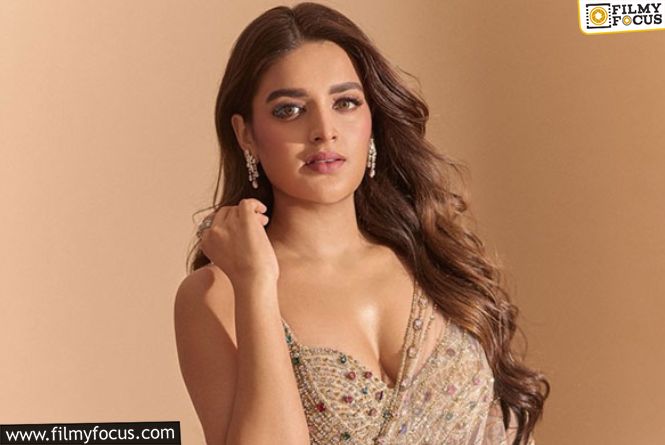 Nidhhi Agerwal Questioned By ED In….