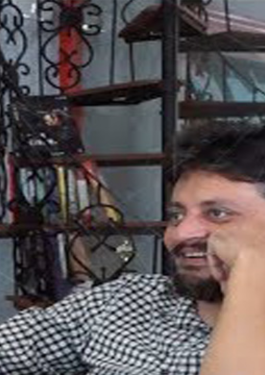 Amir Rizvi image