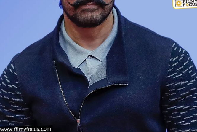 ఆ స్టార్ హీరో మూడో పెళ్లికి ముహూర్తం పెట్టేశారా? ఆ స్టార్ హీరో మూడో పెళ్లికి ముహూర్తం పెట్టేశారా?
