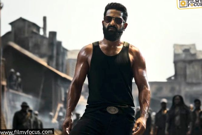 Dragon: బాడీ.. బియర్డ్.. బ్యాక్డ్రాప్… ఎన్టీఆర్కి సెట్ అయ్యాయా? Dragon: బాడీ.. బియర్డ్.. బ్యాక్డ్రాప్… ఎన్టీఆర్కి సెట్ అయ్యాయా?