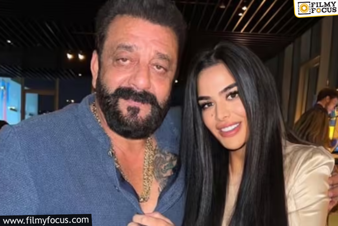 Trishala Dutt : సంజయ్ దత్ కూతురికి కూడా బాడీ షేమింగ్ తప్పలేదుగా.. Trishala Dutt : సంజయ్ దత్ కూతురికి కూడా బాడీ షేమింగ్ తప్పలేదుగా..