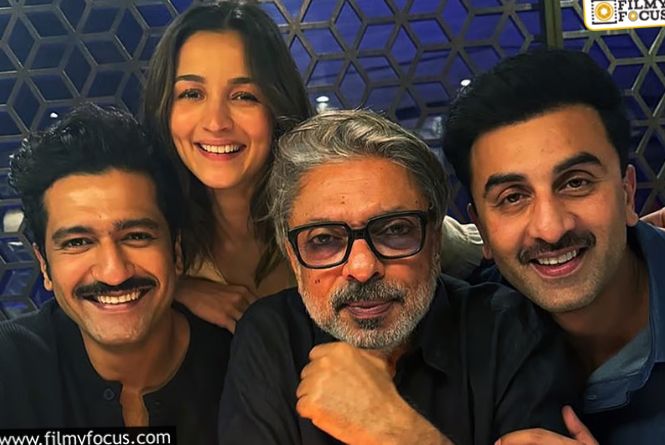 Sanjay Leela Bhansali: ఆ స్టార్‌ దర్శకుడి మీద కేసు నమోదు చేయండి: సినీ వర్కర్స్‌ అసోసియేషన్‌