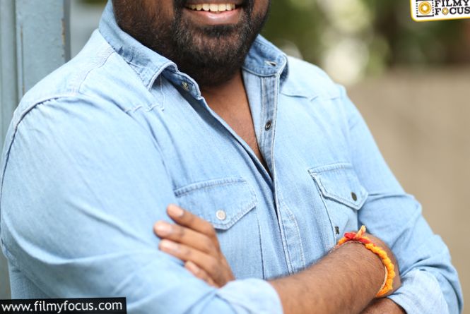 మరోసారి యాక్టర్ అవుతున్న డిజాస్టర్ డైరక్టర్.. ఎవరంటే? మరోసారి యాక్టర్ అవుతున్న డిజాస్టర్ డైరక్టర్.. ఎవరంటే?
