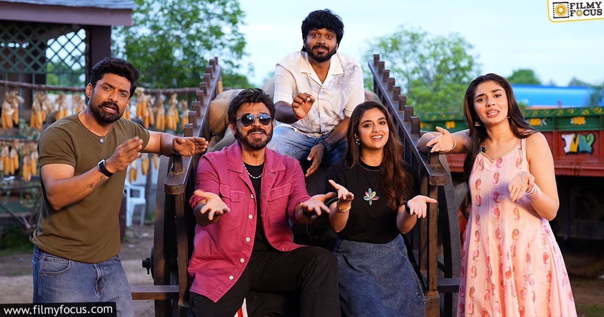 Why Anil Ravipudi doing like this