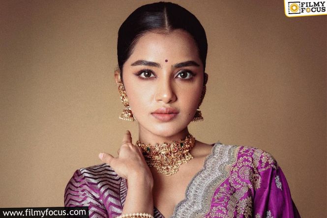 Anupama: ఆగని అనుపమ విమర్శలు.. మగాళ్లు కూడా చిరాకు పడేలా ‘అతని’ చేష్టలు Anupama: ఆగని అనుపమ విమర్శలు.. మగాళ్లు కూడా చిరాకు పడేలా ‘అతని’ చేష్టలు