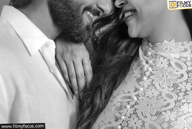 రెండో బిడ్డకి జన్మనిచ్చిన స్టార్ కపుల్