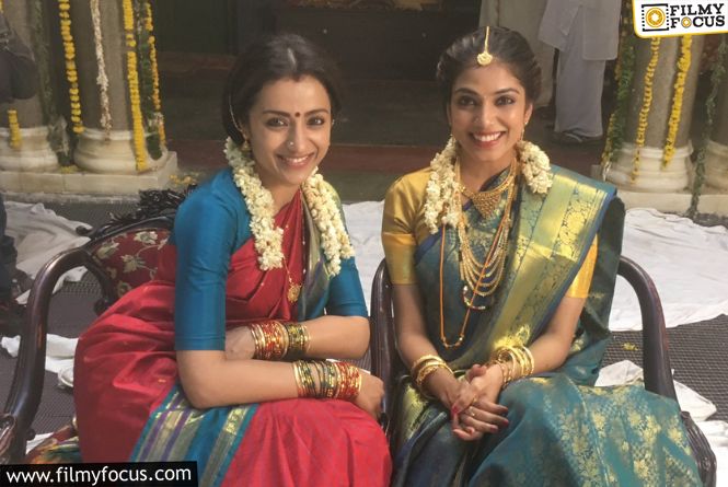 Malavika: ‘మాస్టర్‌’ చేస్తున్నా అంటే.. త్రిష మెసేజ్‌ చేసిందట