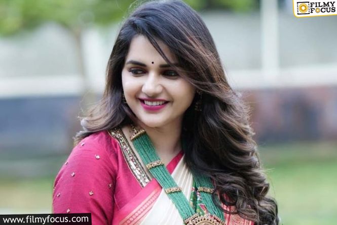 Pavithra Gowda: బెయిలివ్వండి.. చనిపోయే అవకాశమైనా ఇవ్వండి: నటి రిక్వెస్ట్‌