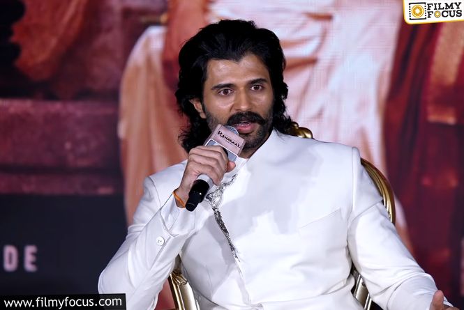 Vijay Deverakonda: నేనేమైనా అంటా.. నన్నేమైనా అంటే ఊరుకోను.. విజయ్‌ వితండవాదం
