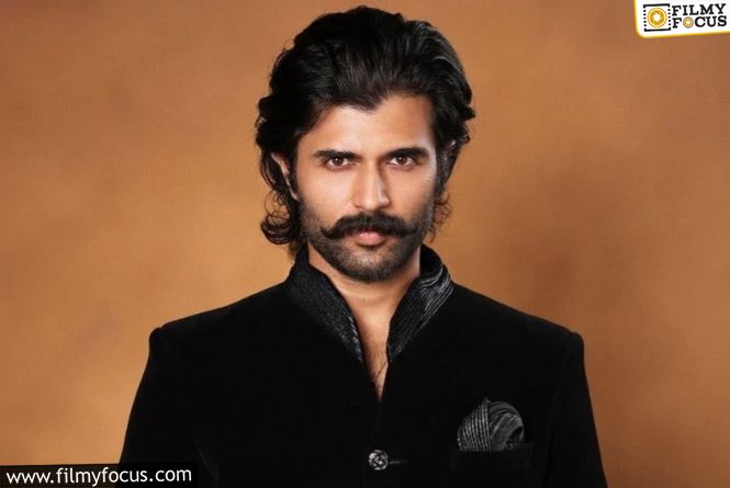 Vijay Devarakonda: ఇట్స్ హై టైమ్ విజయ్.. చెక్ చేసుకునే సమయం వచ్చేసింది Vijay Devarakonda: ఇట్స్ హై టైమ్ విజయ్.. చెక్ చేసుకునే సమయం వచ్చేసింది